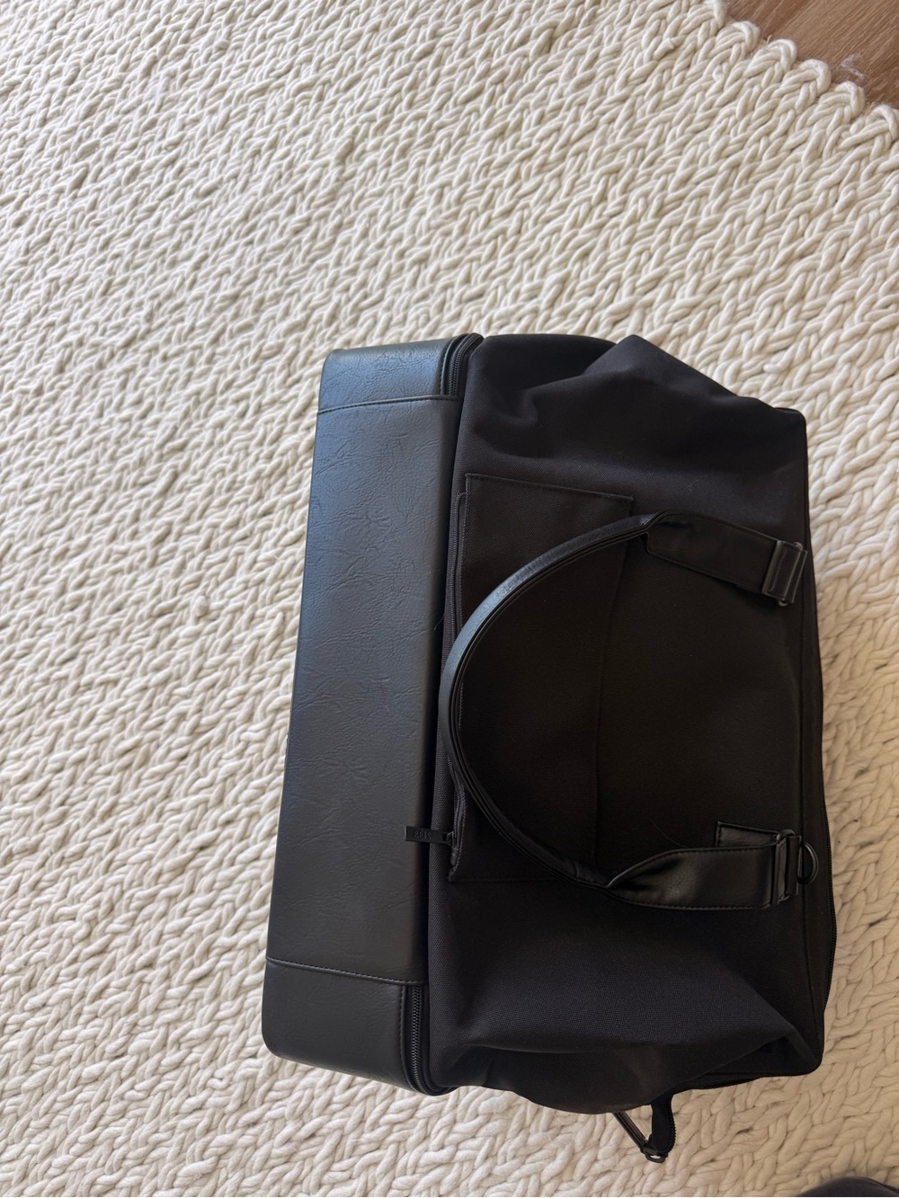 BEIS Weekend Bag - Picture 5 of 7